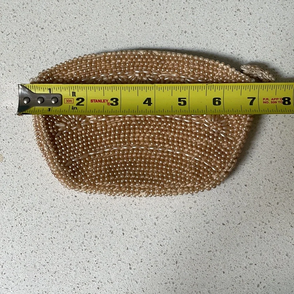 Vintage 1940s Japan handmade pearl bead clutch